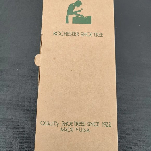 Rochester Cedar Shoe Trees XL - Picture 3 of 7